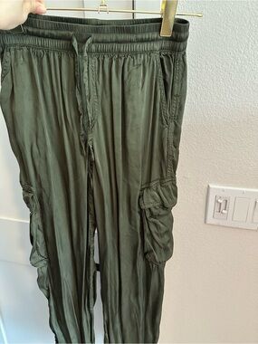 aerie Olive Green Elastic-Waist Pull-On Pants